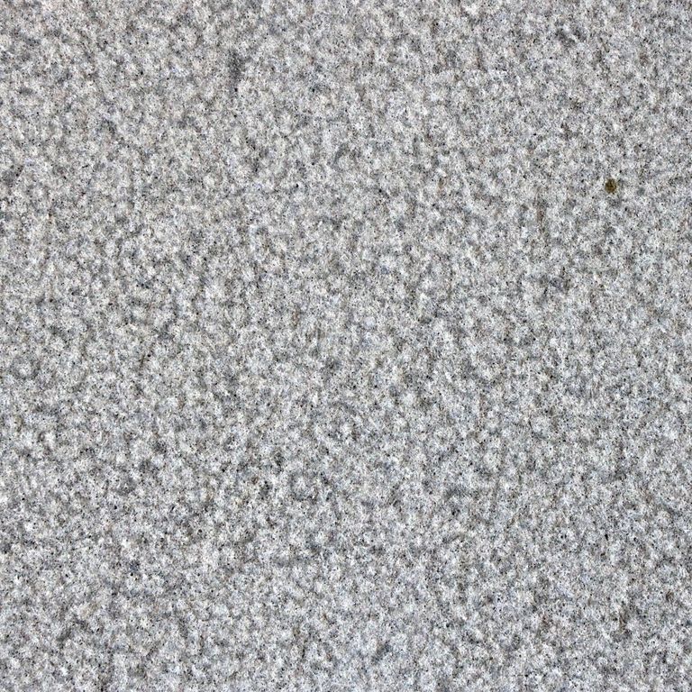 Color/Finish variation image for Italian Forte Bluestone. The surface finish shown is bush hammered.