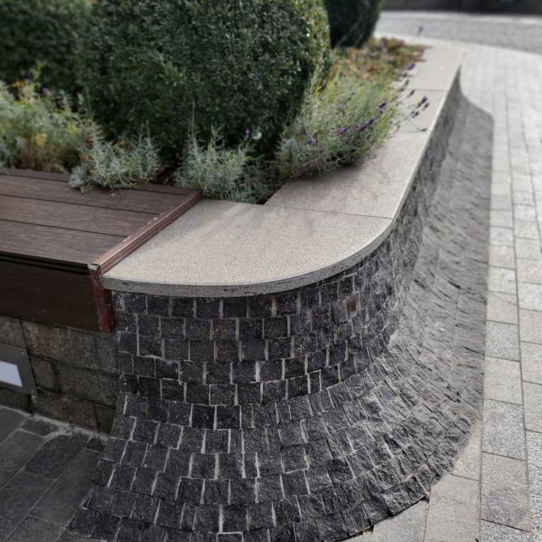 Application image for Gabbro - Dark Magma. The image shows this material being used in a thin veneer application. Dominant colors shown are black and gray.