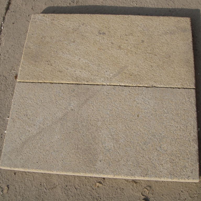 Application image for Granite - Wheat. The surface finish shown is sand blasted. Dominant colors shown are brown and tan. The color mix creates a warm feeling.