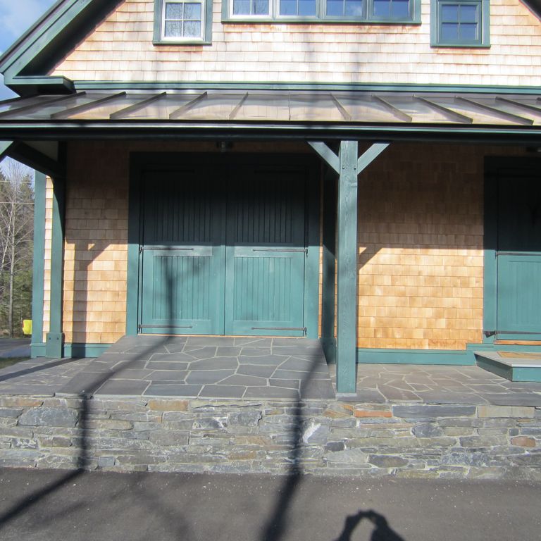 The image shows this material being used for full bed veneer and thin veneer.