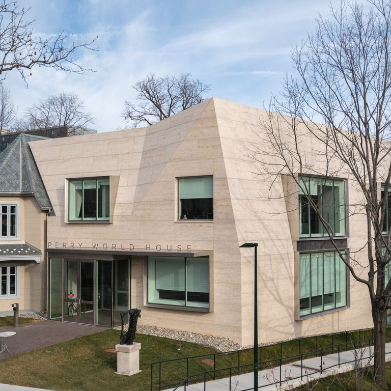 The image shows this material being used for full bed veneer and thin veneer.