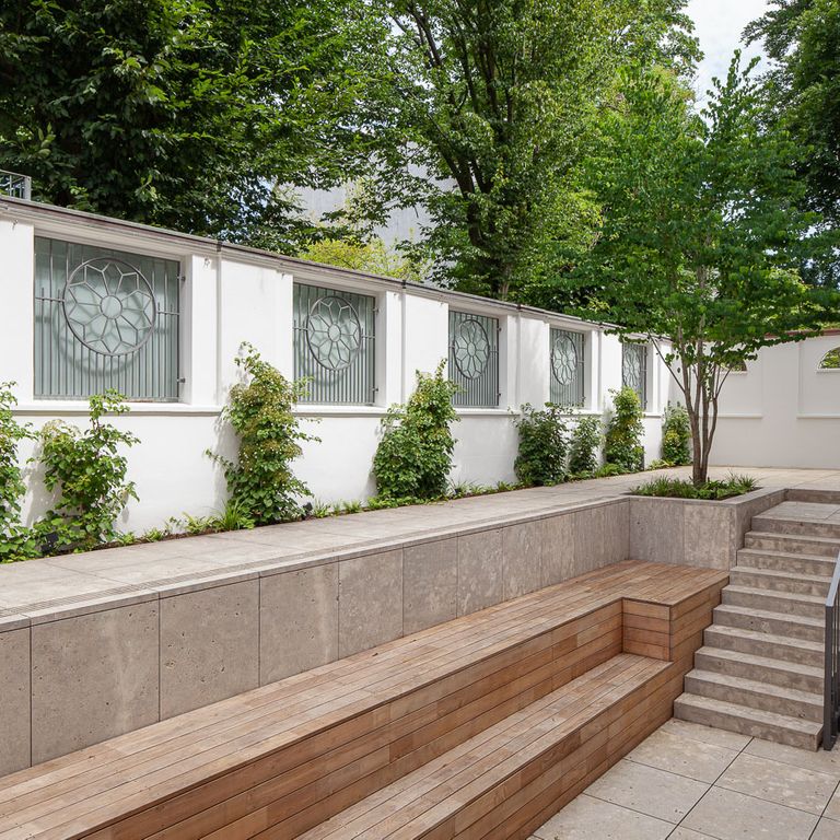 Bavarian Dolomite Gray Limestone - Steps & Treads