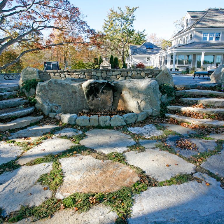 The image shows this product being used in a patio pavers application.