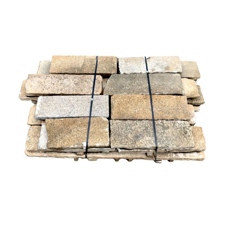 Reclaimed Footworn Granite - Plank Pavers