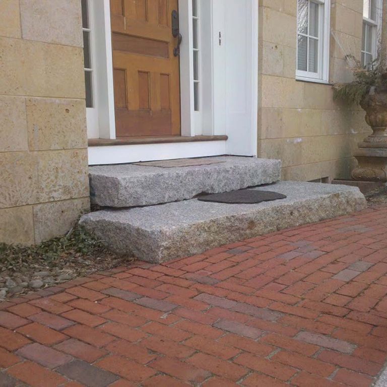 Application image for Reclaimed Granite Landings. The image shows this product being used in a landings application. This is a landscape stone for outdoor commercial and residential applications. Suitable for general use, freeze-thaw conditions, low heat absorption surfaces, high traffic areas, low slipperiness surfaces and high heel compatibilty situations. Higher to high on the price spectrum.