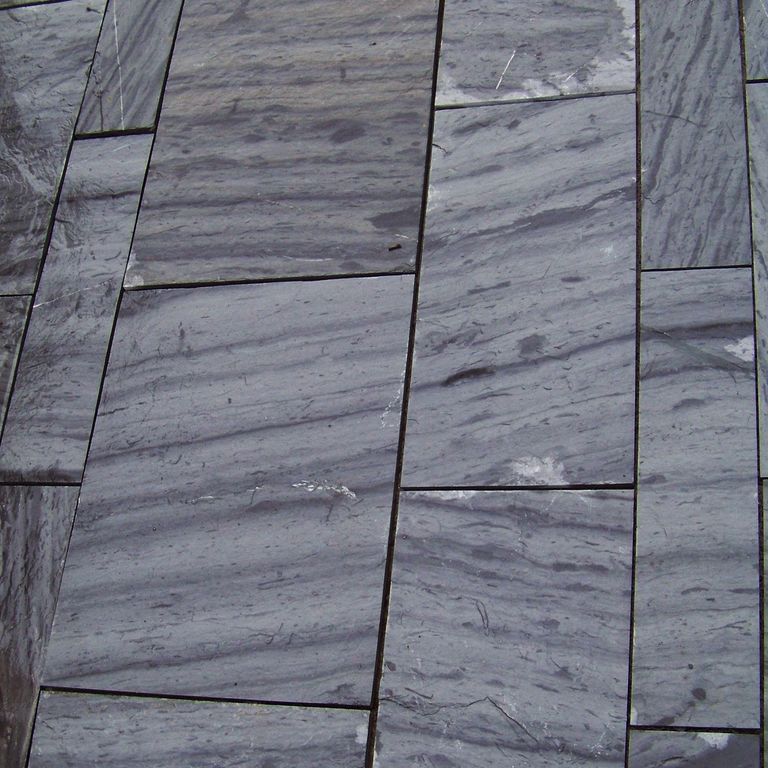 Vermont Striated Gray Slate - Dimensional Cut Pavers