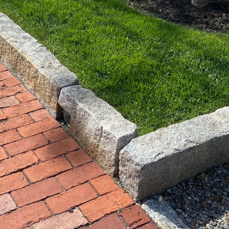 Reclaimed Granite Curbstone - Junior Edging