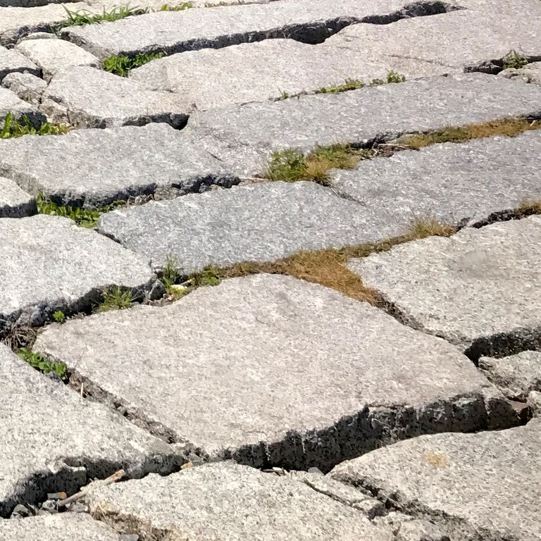 Reclaimed Granite Block - Pavers