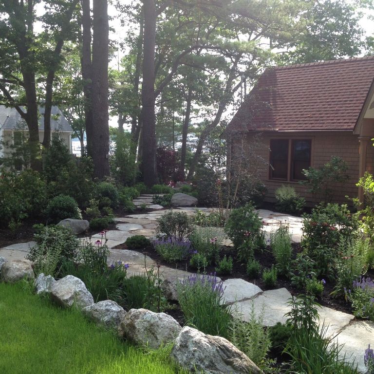 The image shows this product being used for path pavers and patio pavers.