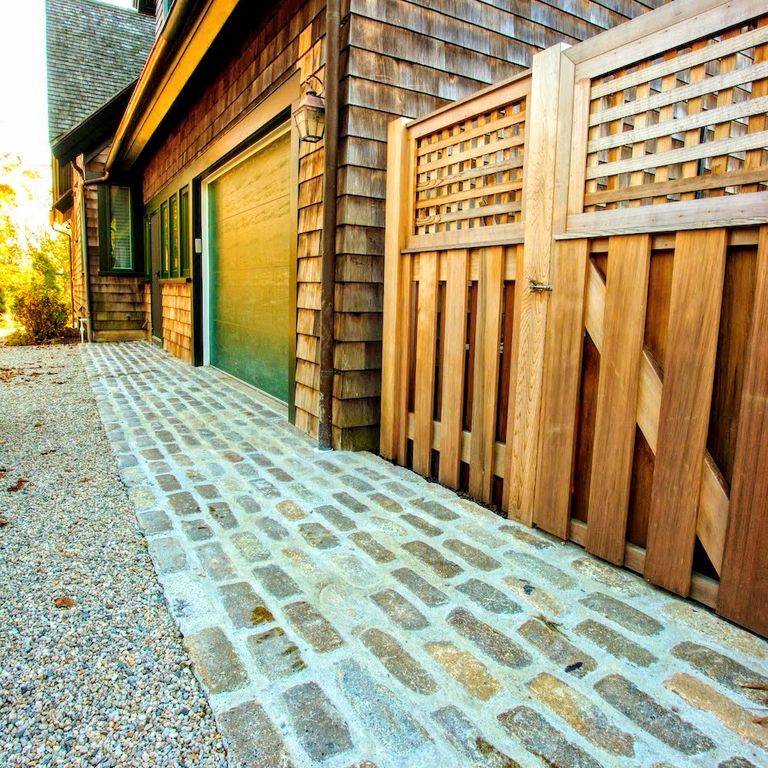 The image shows this product being used for Reclaimed New England Cobblestones - Jumbo Worn Top.
