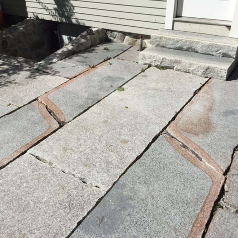 Reclaimed Granite - Live Edge Pavers