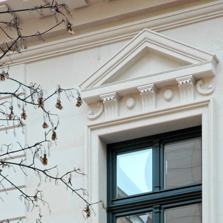 Application image for Mountain Hard Limestone Beige - Architectural Elements. The image shows this product being used in an architectural elements application. This is a building stone for indoor and outdoor commercial and residential applications. Suitable for general use, freeze-thaw conditions and low heat absorption surfaces situations. Moderate to higher on the price spectrum.
