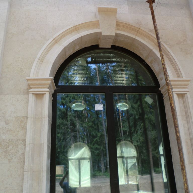 Application image for Mountain Hard Limestone Beige - Architectural Elements. The image shows this product being used in an architectural elements application. This is a building stone for indoor and outdoor commercial and residential applications. Suitable for general use, freeze-thaw conditions and low heat absorption surfaces situations. Moderate to higher on the price spectrum.