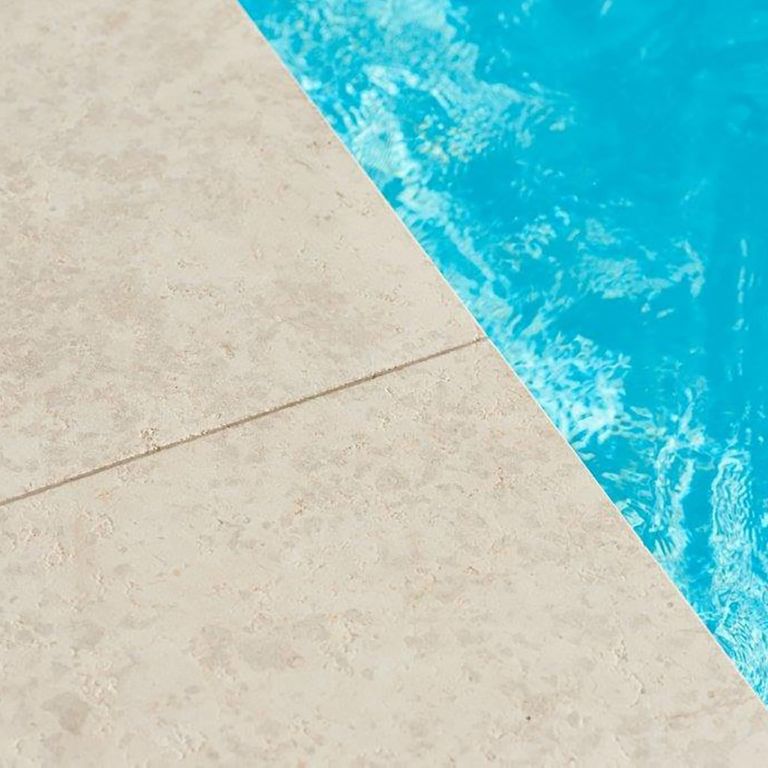 Mountain Hard Beige Limestone - Pool Coping