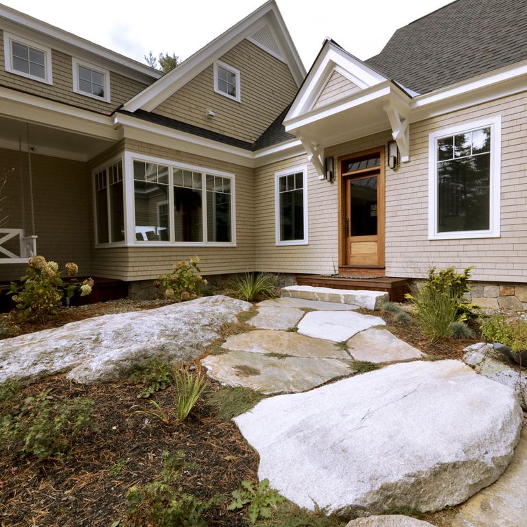 The image shows this product being used for path pavers, landings and monolithic steps.