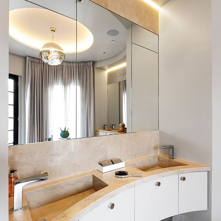 Application image for Mountain Hard Limestone Beige - Integrated Sink. The image shows this product being used in a sinks application. Suitable for general use, freeze-thaw conditions and low heat absorption surfaces situations. Moderate to higher on the price spectrum.