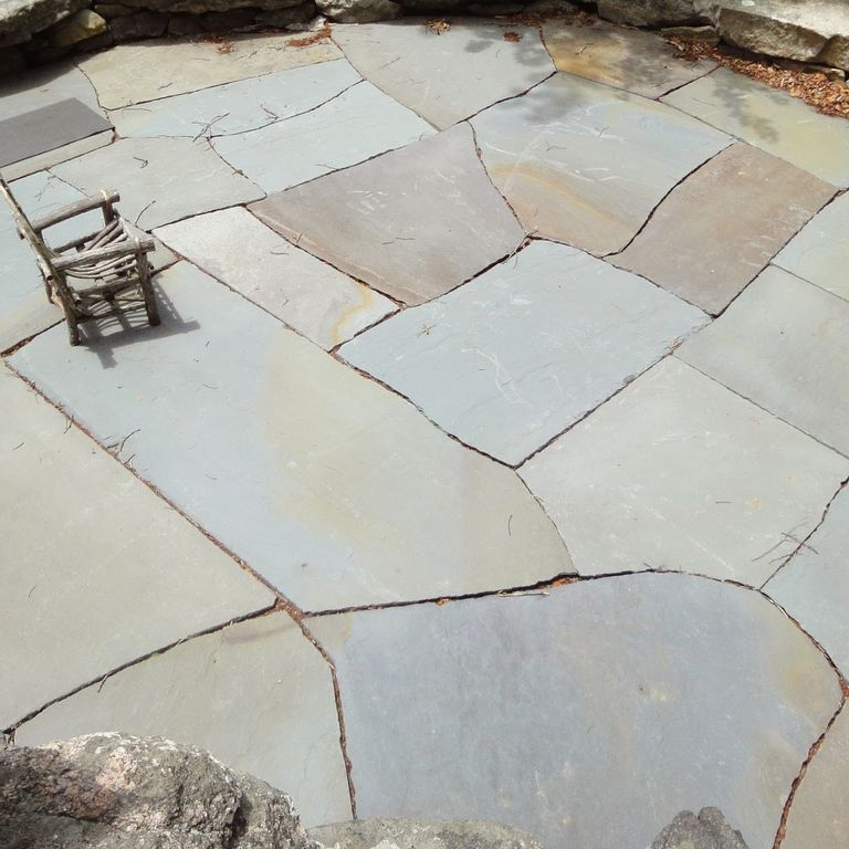 Full Color Bluestone - Natural Cleft Irregular Jumbo Pavers