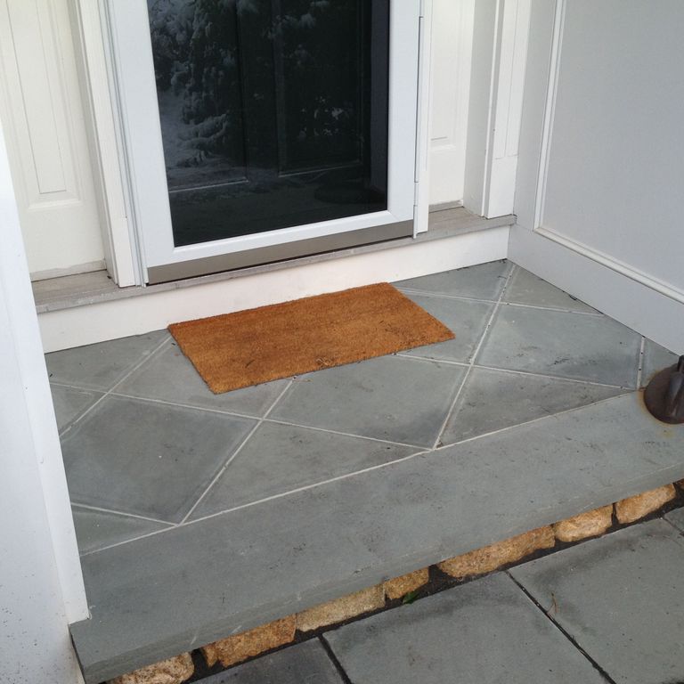 Application image for Bluestone Flamed Surface Blue/Gray - Treads. The image shows this product being used in a treads application. This is a landscape stone for indoor and outdoor commercial and residential applications. Suitable for general use, freeze-thaw conditions, high traffic areas, low slipperiness surfaces and high heel compatibilty situations. Low to moderate on the price spectrum.