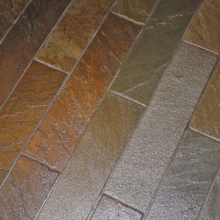 Burgundy/Brown Bluestone - Natural Cleft Interior Flooring