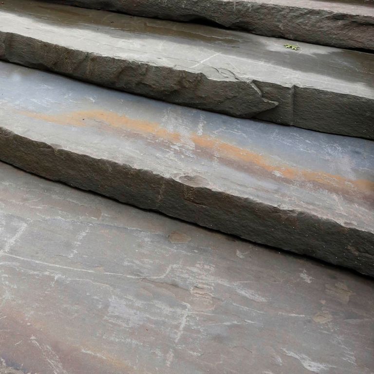 Full Color Bluestone - Natural Cleft Jumbo Monolithic Steps