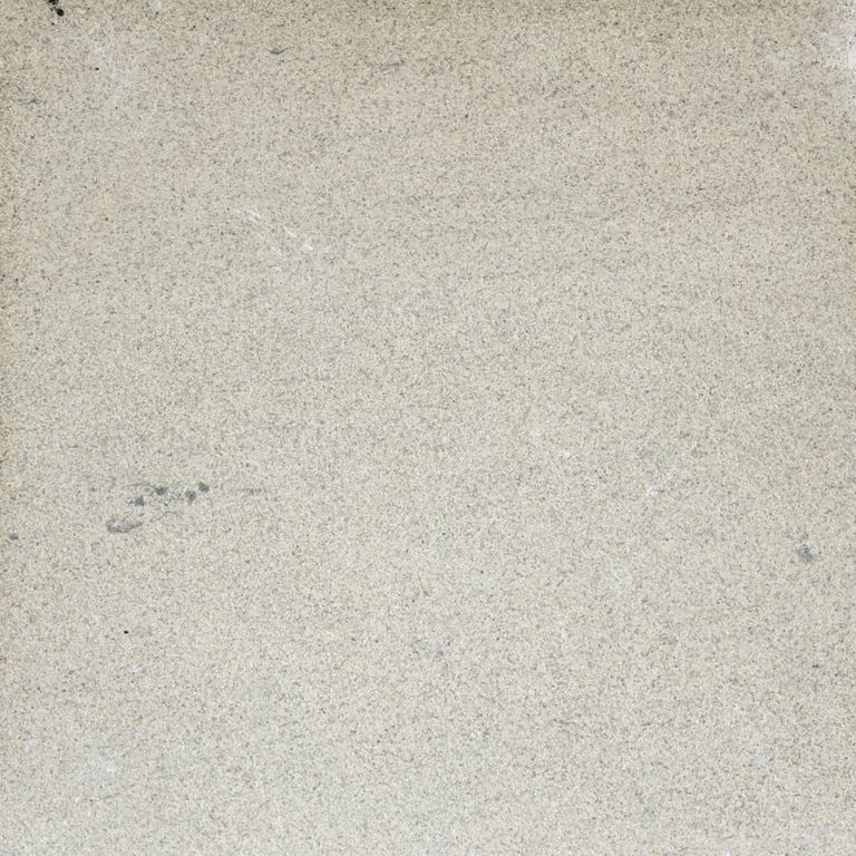 Color/Finish variation image for Silver Shadow Limestone - Pool Coping. Dominant colors shown are beige and gray; with white and cream secondaries. The color mix creates a cool feeling. Fine speckled color pattern.