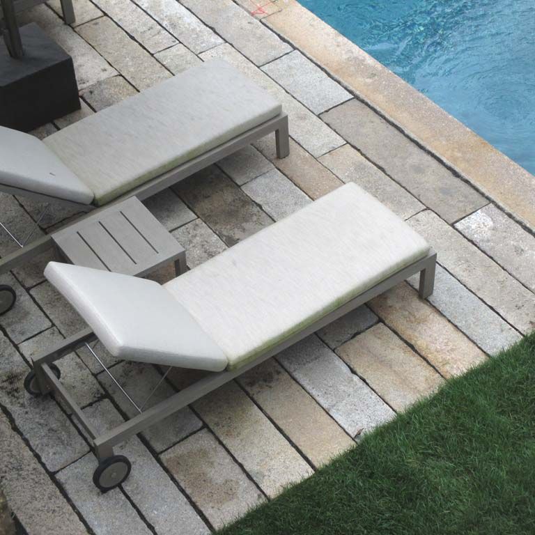 Reclaimed Footworn Granite - Pool Coping
