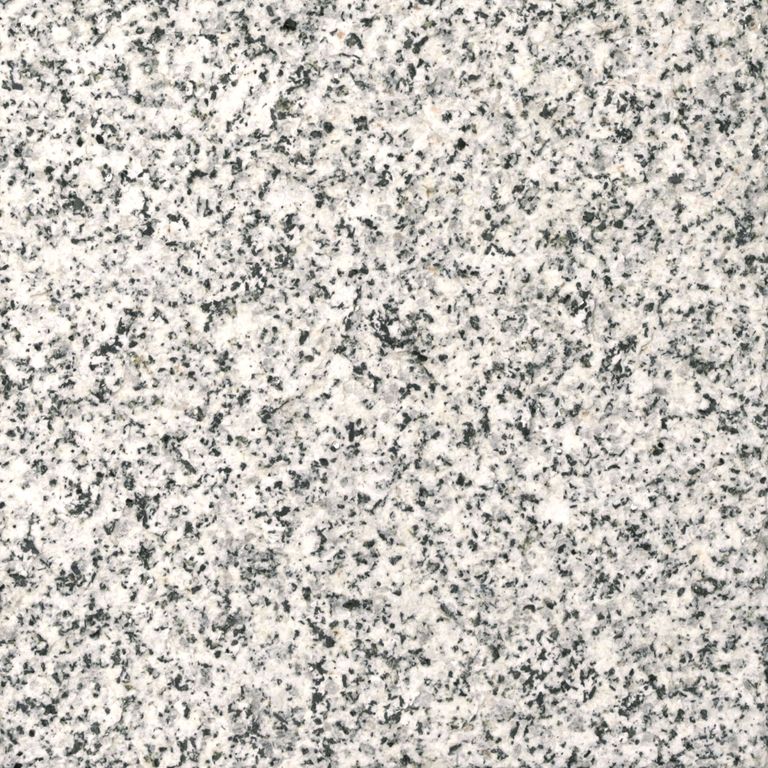 Swatch image cropped for Dodlin Hill Irregular Flagstone. The surface finish shown is flamed. Dominant colors shown are gray, white and cream; with beige and pink secondaries. Speckled color pattern.