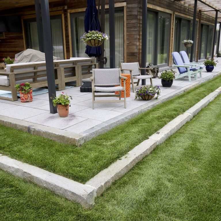 Reclaimed Third Generation Granite Curbstone - Lawn Steps