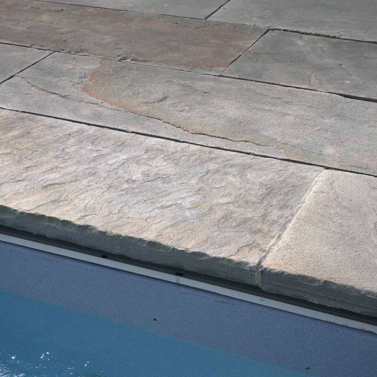 Blue/Gray Bluestone - Natural Cleft Pool Coping