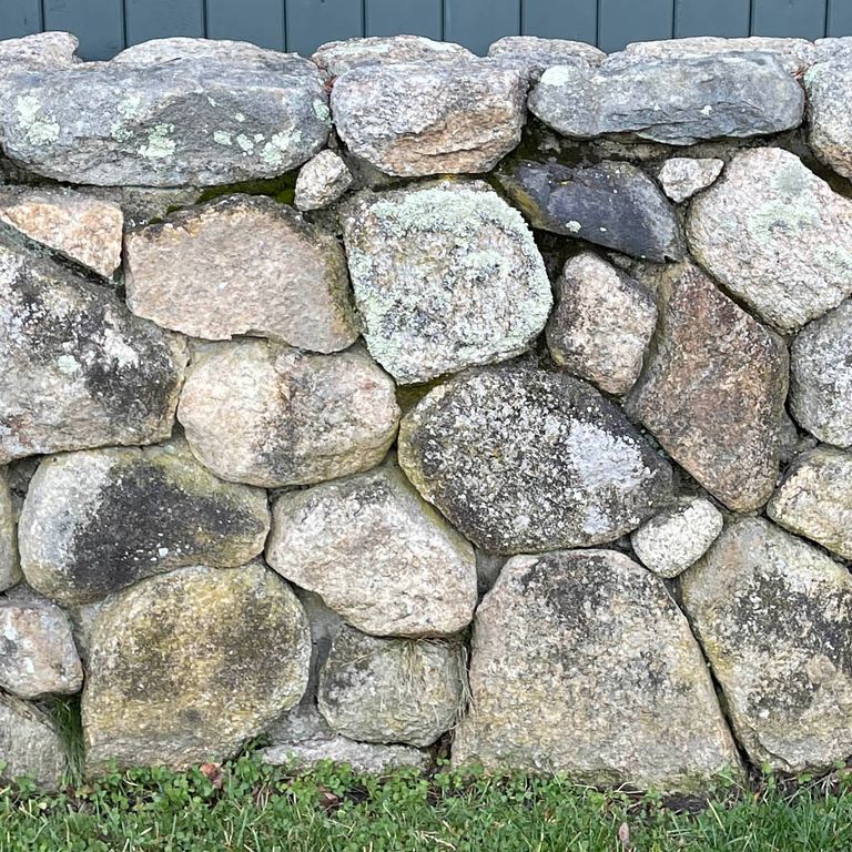 New England Fieldstone - Light Wallstone