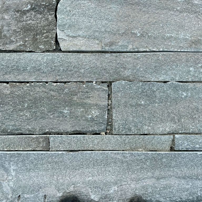Blue/Gray Reclaimed Quartzite - Gauged Plank Pavers