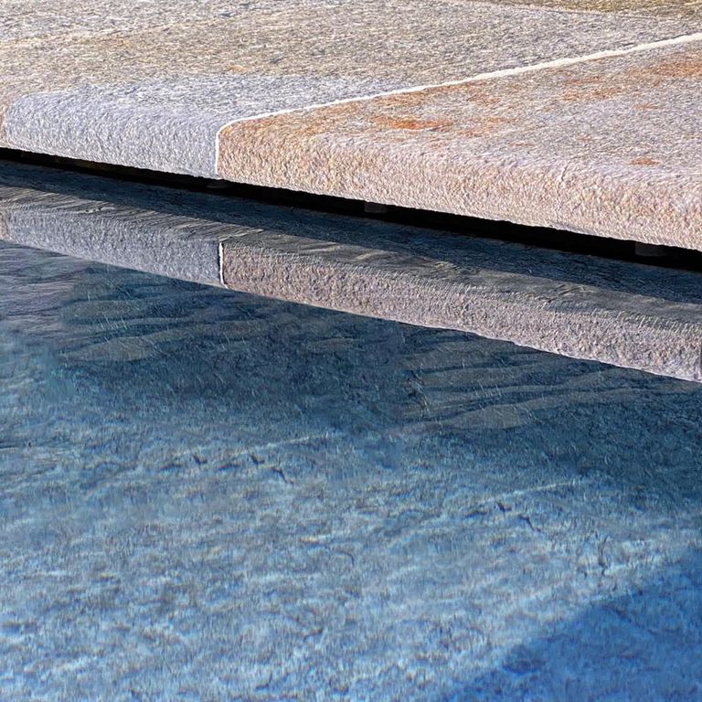 Pietra Italia Full Color Gneiss - Pool Coping