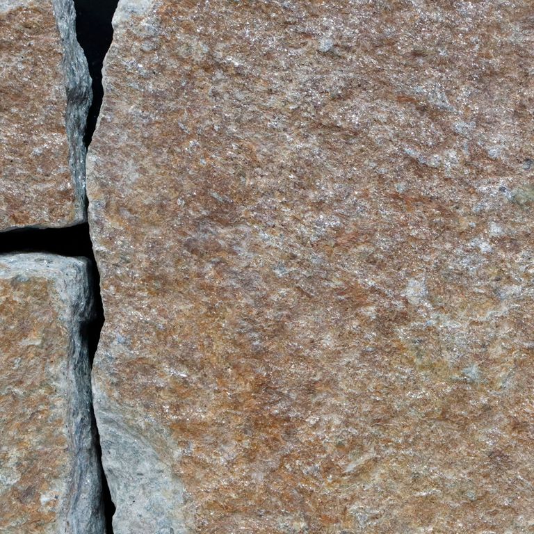 Quaker Hill Tan Granite - Seam Face Splitface Veneer