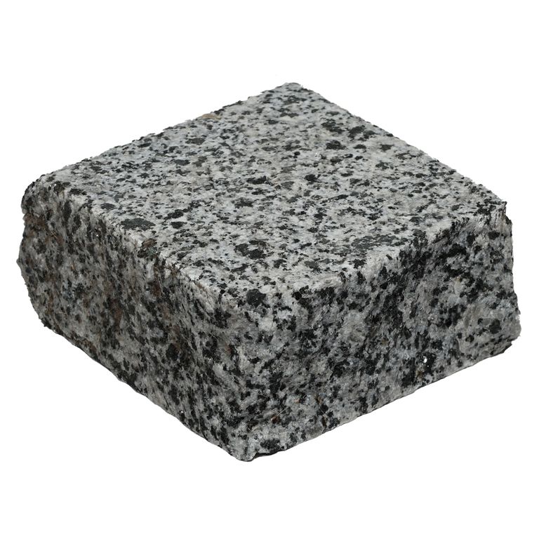 Application image for White House Granite - Cobblestones. The surface finish shown is flamed. Dominant colors shown are gray and white. The color mix creates a cool feeling.
