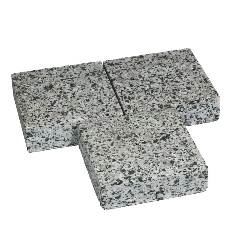 Application image for White House Granite - Cobblestones. The surface finish shown is flamed. Dominant colors shown are gray and white. The color mix creates a cool feeling.