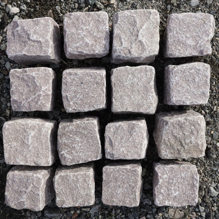 Dusty Rose Granite Cobblestone - Squares