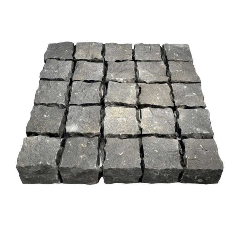 Basalt - Nordic Black - Cobblestones